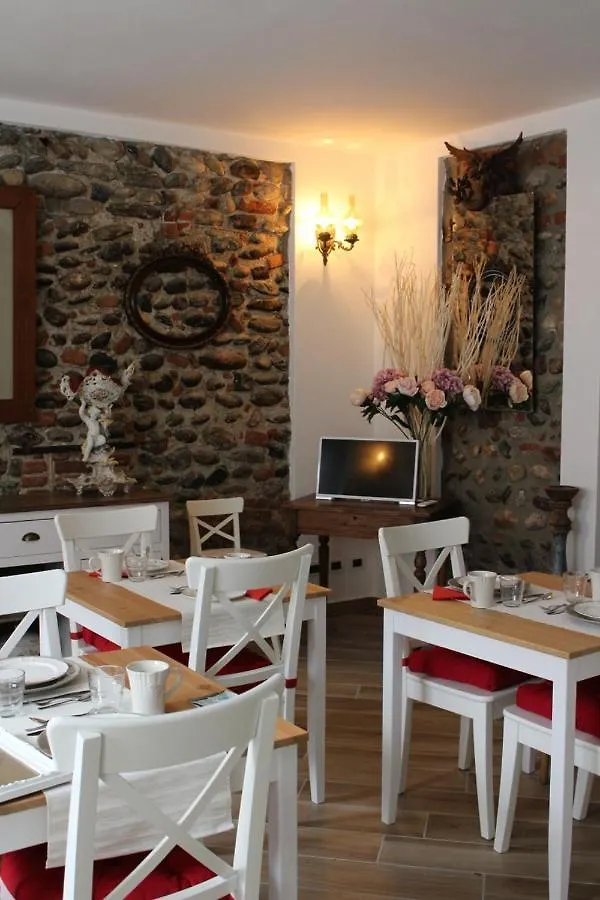 La Piccola Corte Malpensa, 8 Minuti D'Auto Vizzola Ticino Bed & Breakfast
